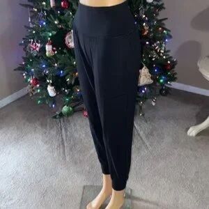 NWT SIZE L Leggings Depot Black Joggers with Elastic Cuffs